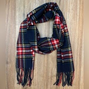 NWT Navy Plaid Rectangle Fringe Scarf